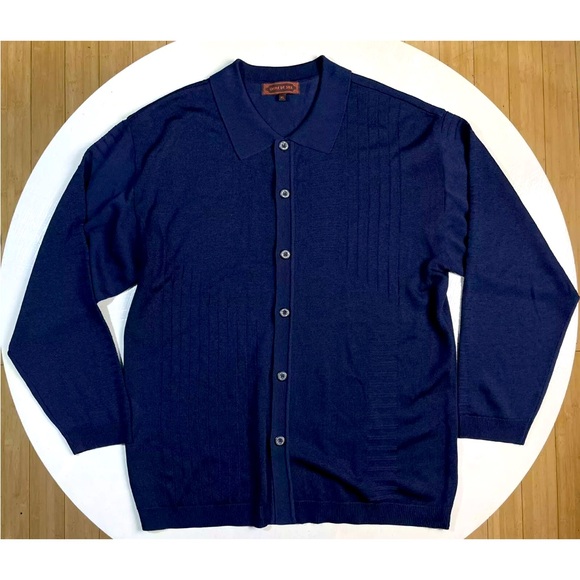 CREME DE SILK Men Size XL Vintage Navy Blue Design 75% Silk 25% Rayon Knit Shirt